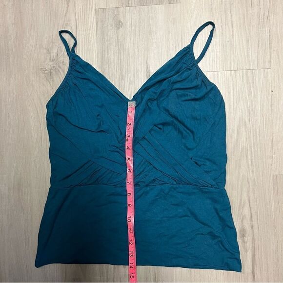 EUC Marciano teal v neck tank sz L ruching at front - Picture 4 of 10